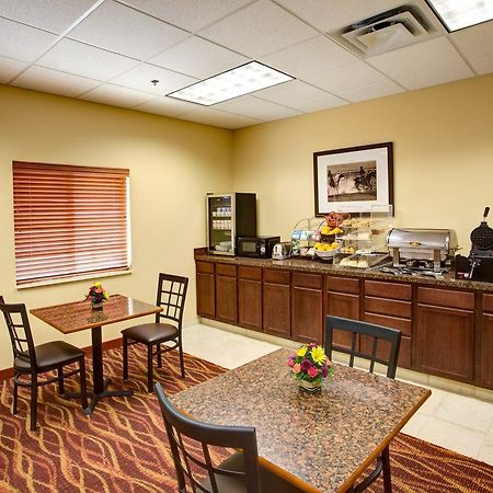 Rodeway Inn & Suites Phillipsburg Dış mekan fotoğraf
